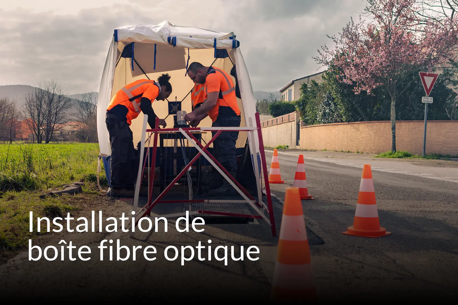 8 installation de boite fibre optique — LUMYCOM